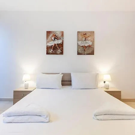 Penthouse And Bbq Kitchen Island & Massive Living By 360 Estates شقة *