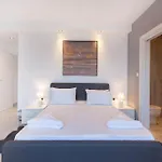 Διαμέρισμα Penthouse And Bbq Kitchen Island & Massive Living By 360 Estates Saint Julian's