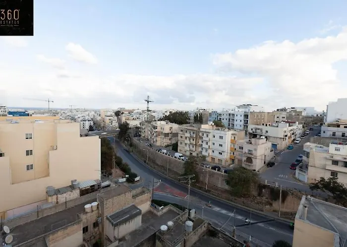 Penthouse And Bbq Kitchen Island & Massive Living By 360 Estates Apartment San Ġiljan